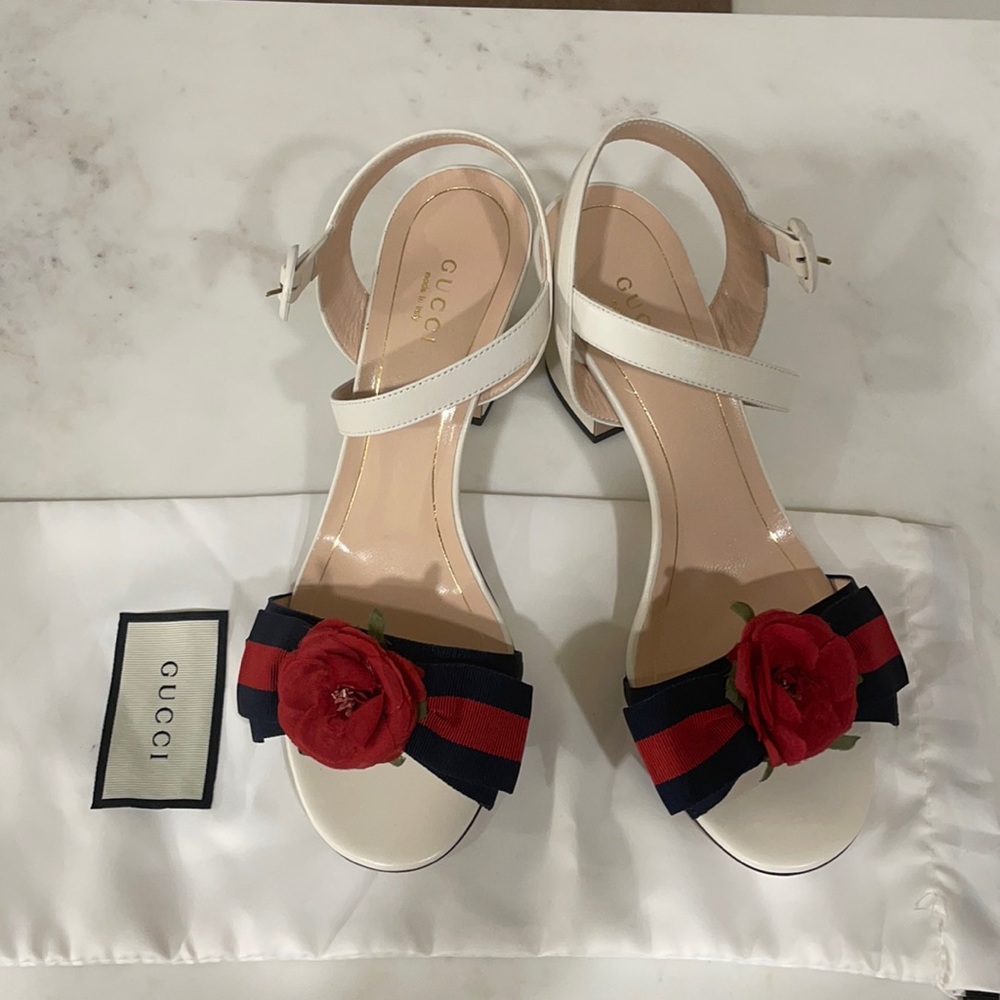 Gucci Sandals 38